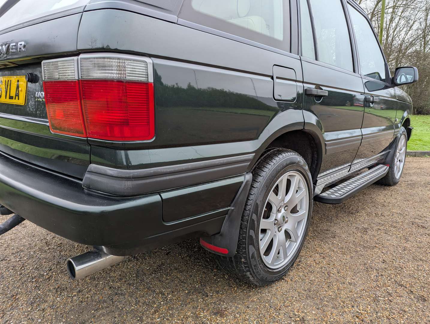 <p>1998 RANGE ROVER 4.6 HSE AUTO</p>