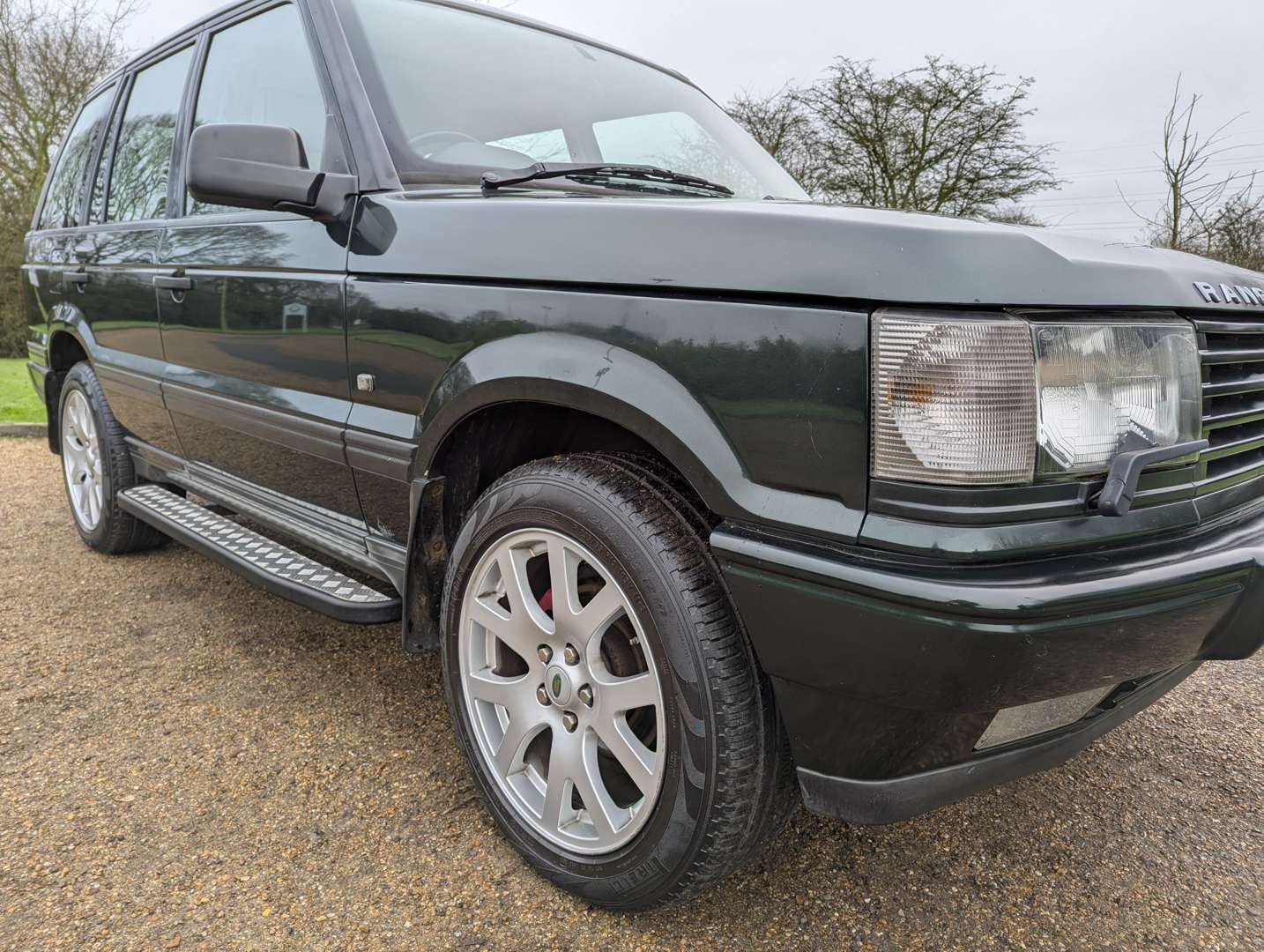 <p>1998 RANGE ROVER 4.6 HSE AUTO</p>