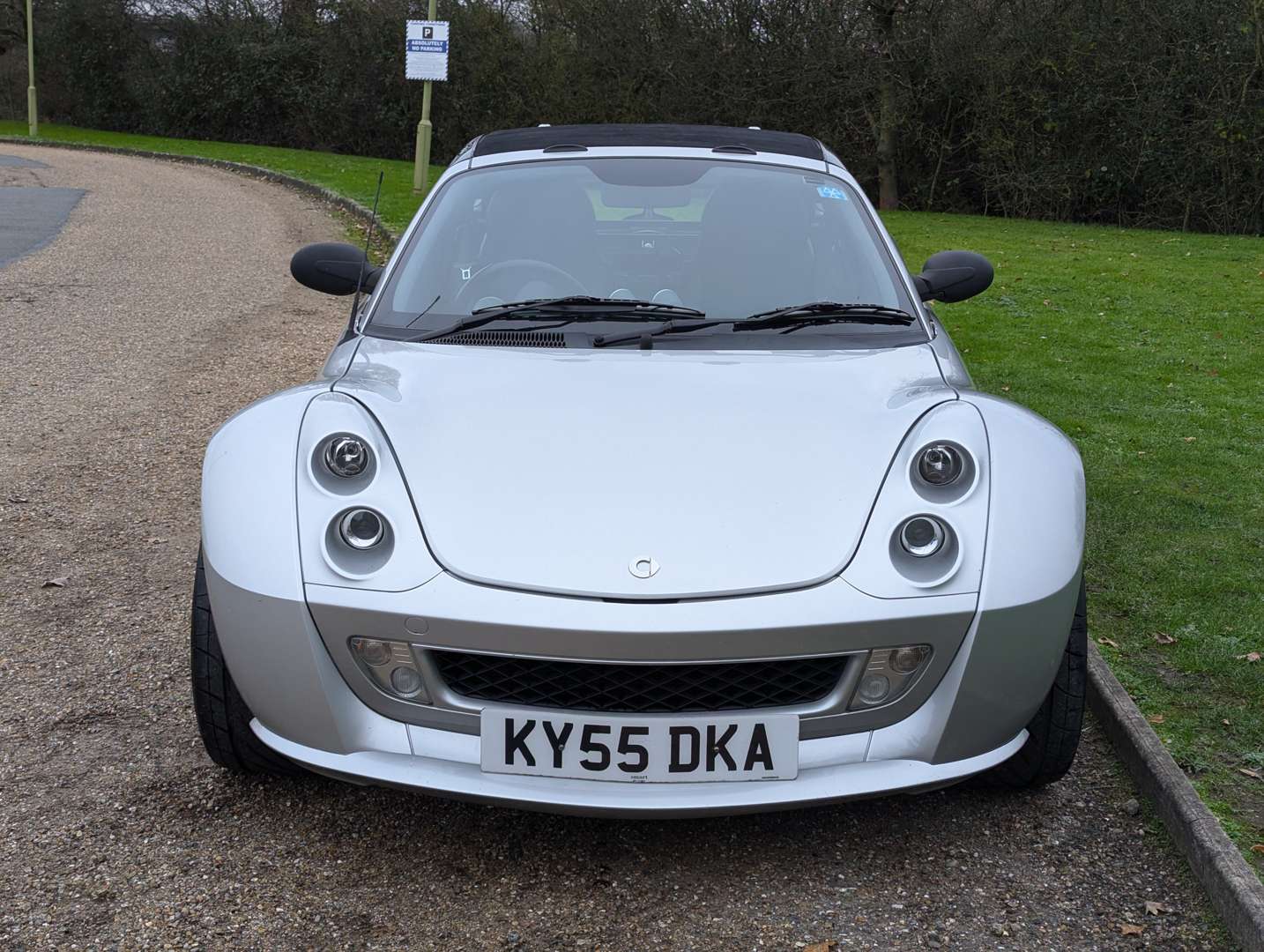 <p>2005 SMART ROADSTER COUPE BRABUS AUTO</p>