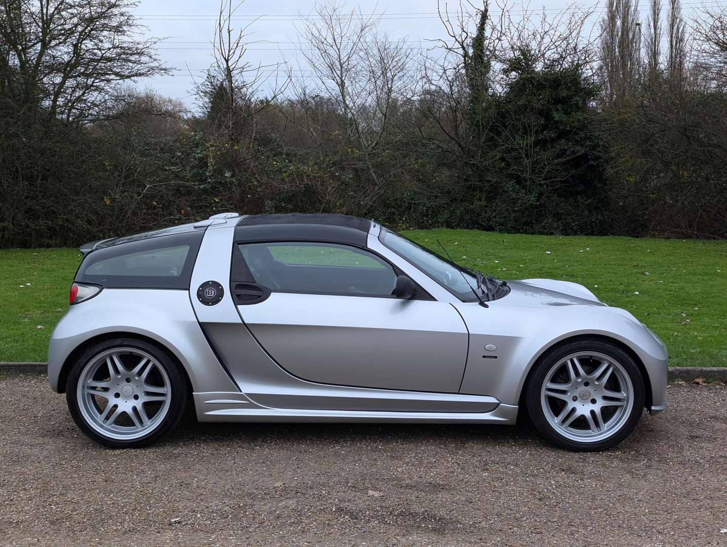 <p>2005 SMART ROADSTER COUPE BRABUS AUTO</p>