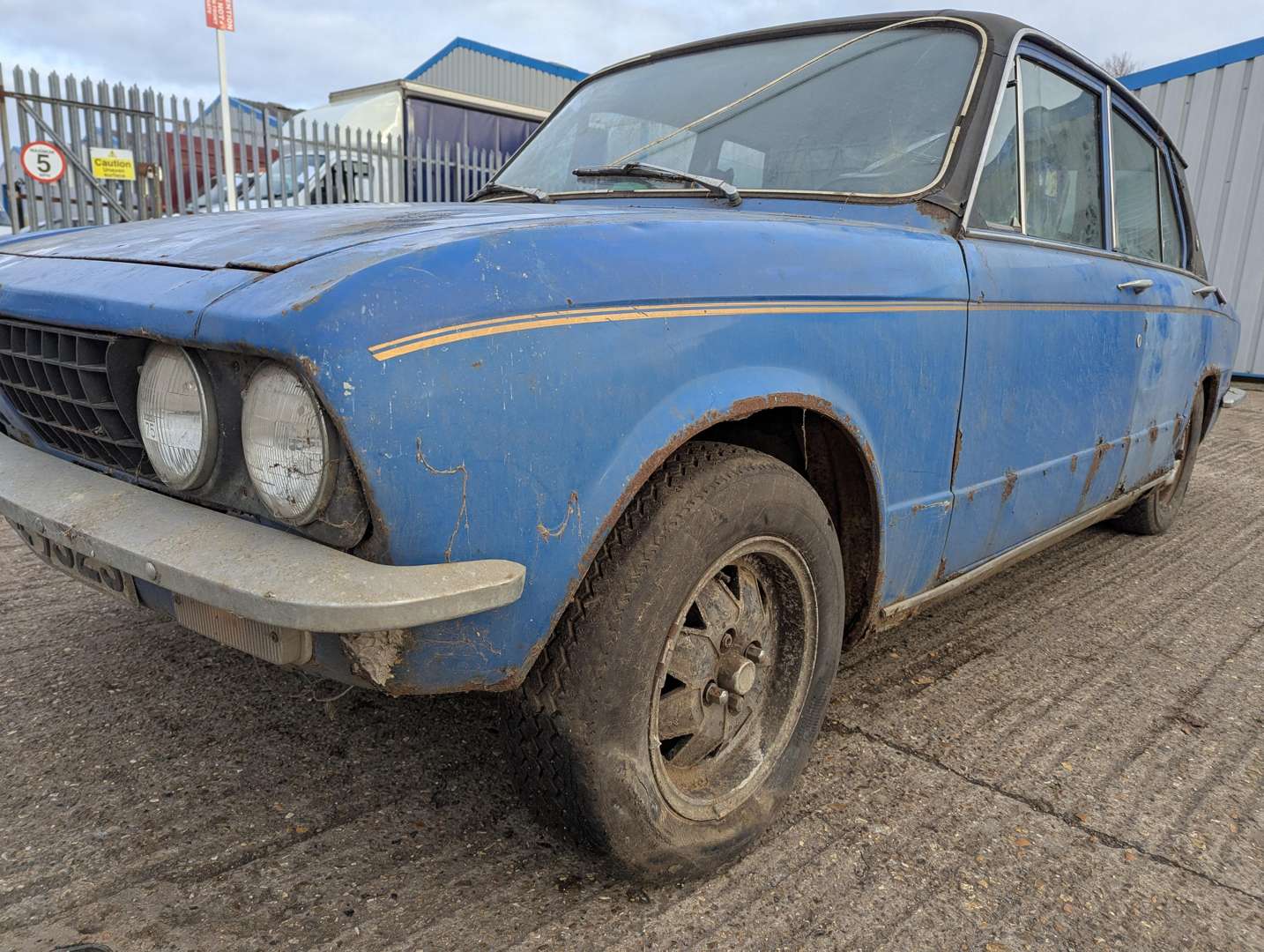 <p>1978 TRIUMPH DOLOMITE 1850 HL</p>