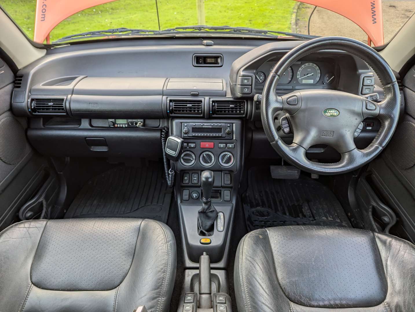 <p>2002 LAND ROVER FREELANDER V6I G4 AUTO</p>