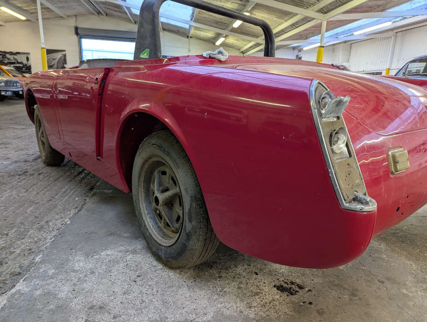 <p>1972 MG MIDGET RWA</p>