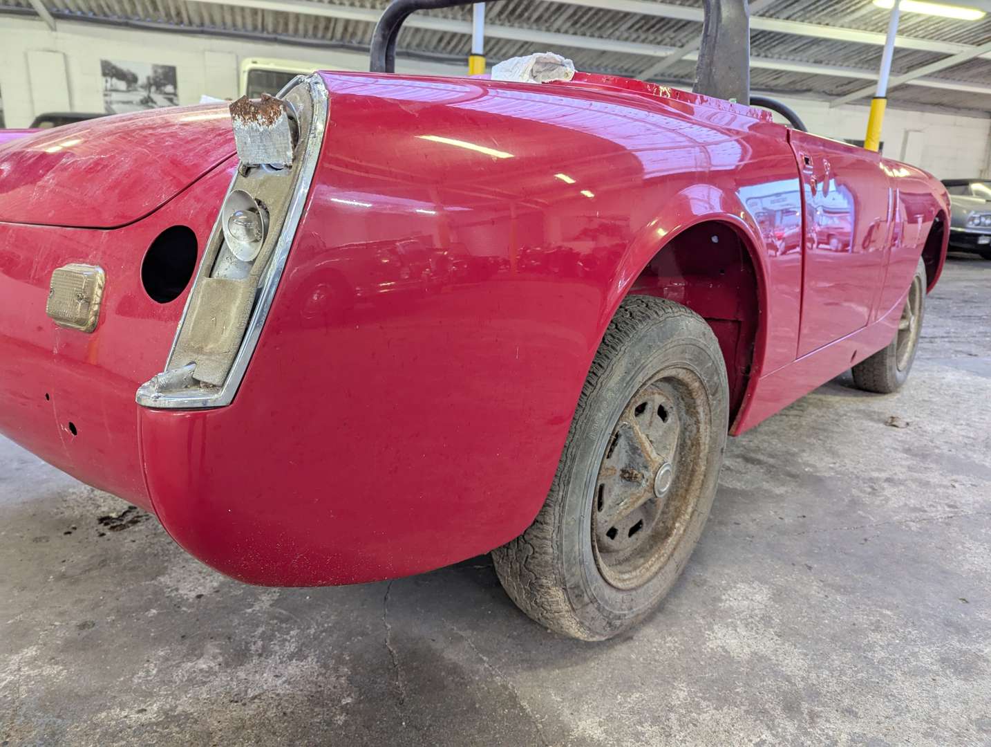 <p>1972 MG MIDGET RWA</p>