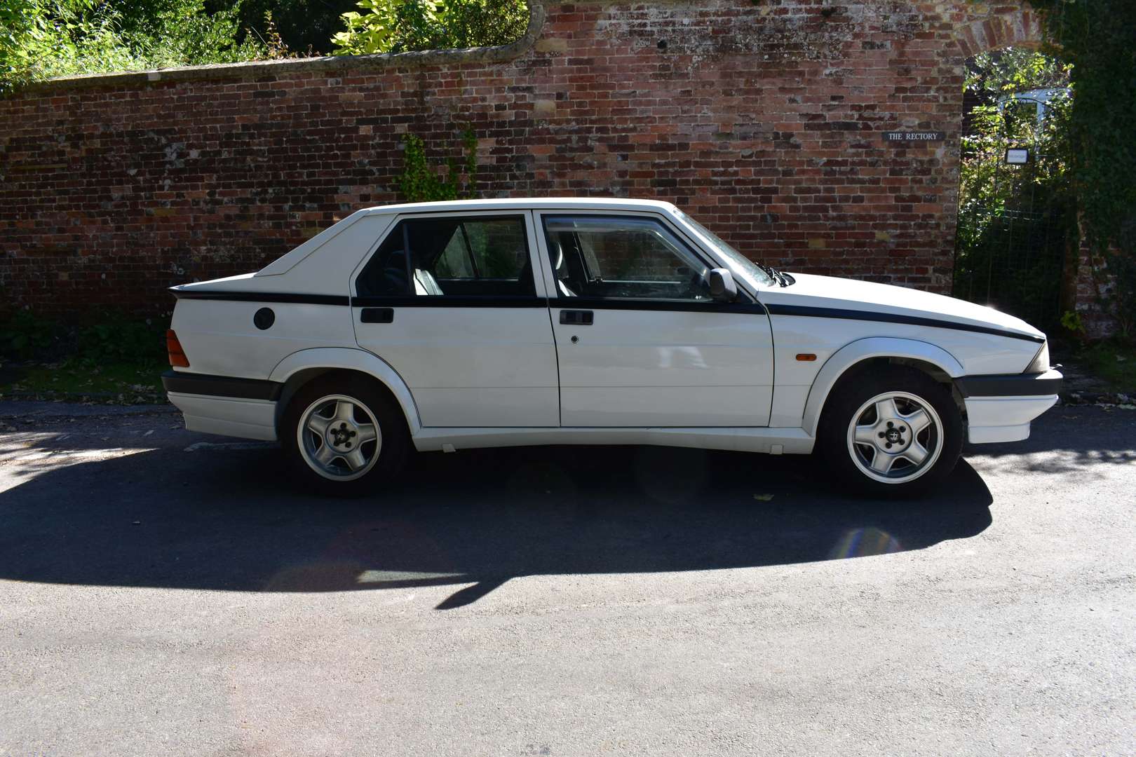 <p>1989 ALFA ROMEO 75 TS 2.0</p>