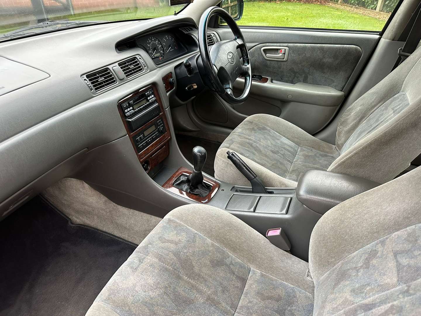 <p>1997 TOYOTA CAMRY 2.2I</p>