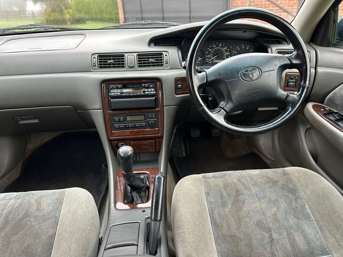 <p>1997 TOYOTA CAMRY 2.2I</p>