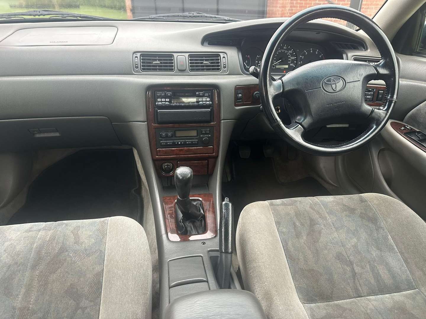 <p>1997 TOYOTA CAMRY 2.2I</p>