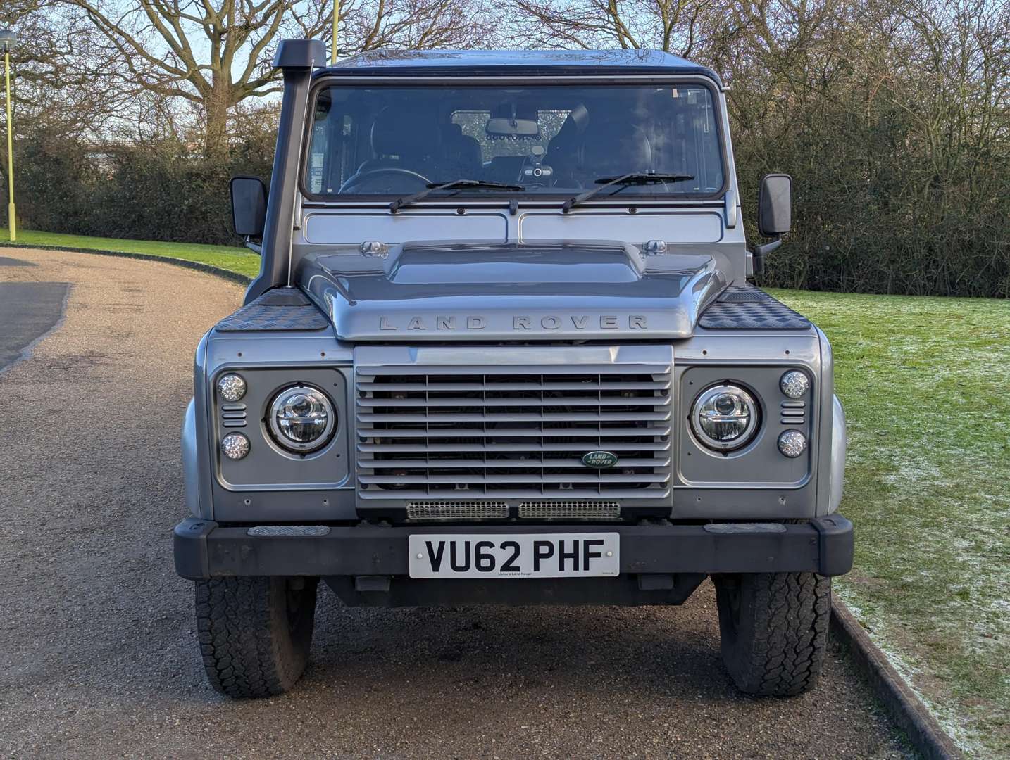 <p>2012 LAND ROVER DEFENDER 110 XS TD D/C</p>