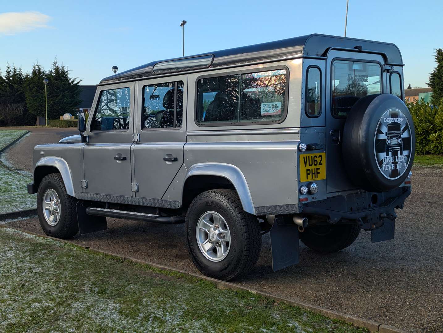 <p>2012 LAND ROVER DEFENDER 110 XS TD D/C</p>