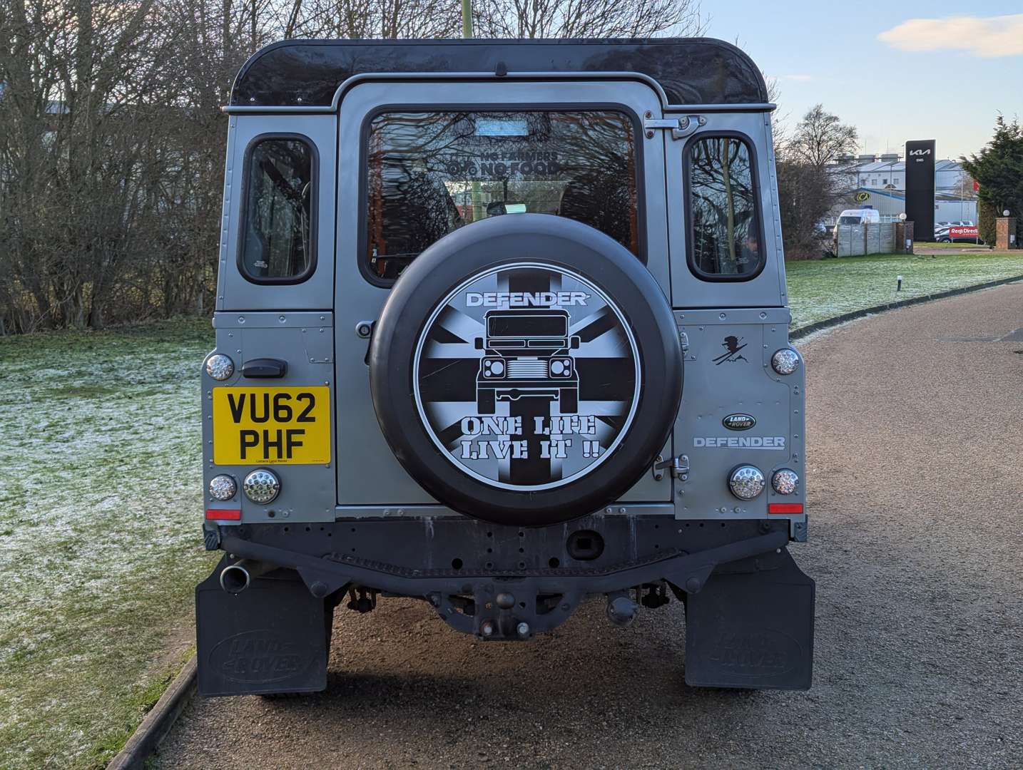 <p>2012 LAND ROVER DEFENDER 110 XS TD D/C</p>
