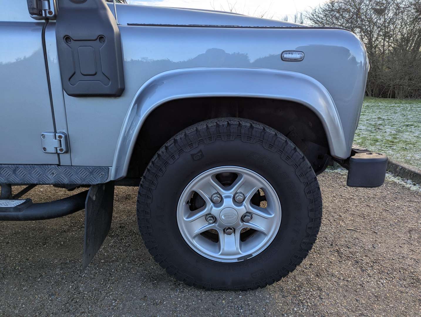 <p>2012 LAND ROVER DEFENDER 110 XS TD D/C</p>