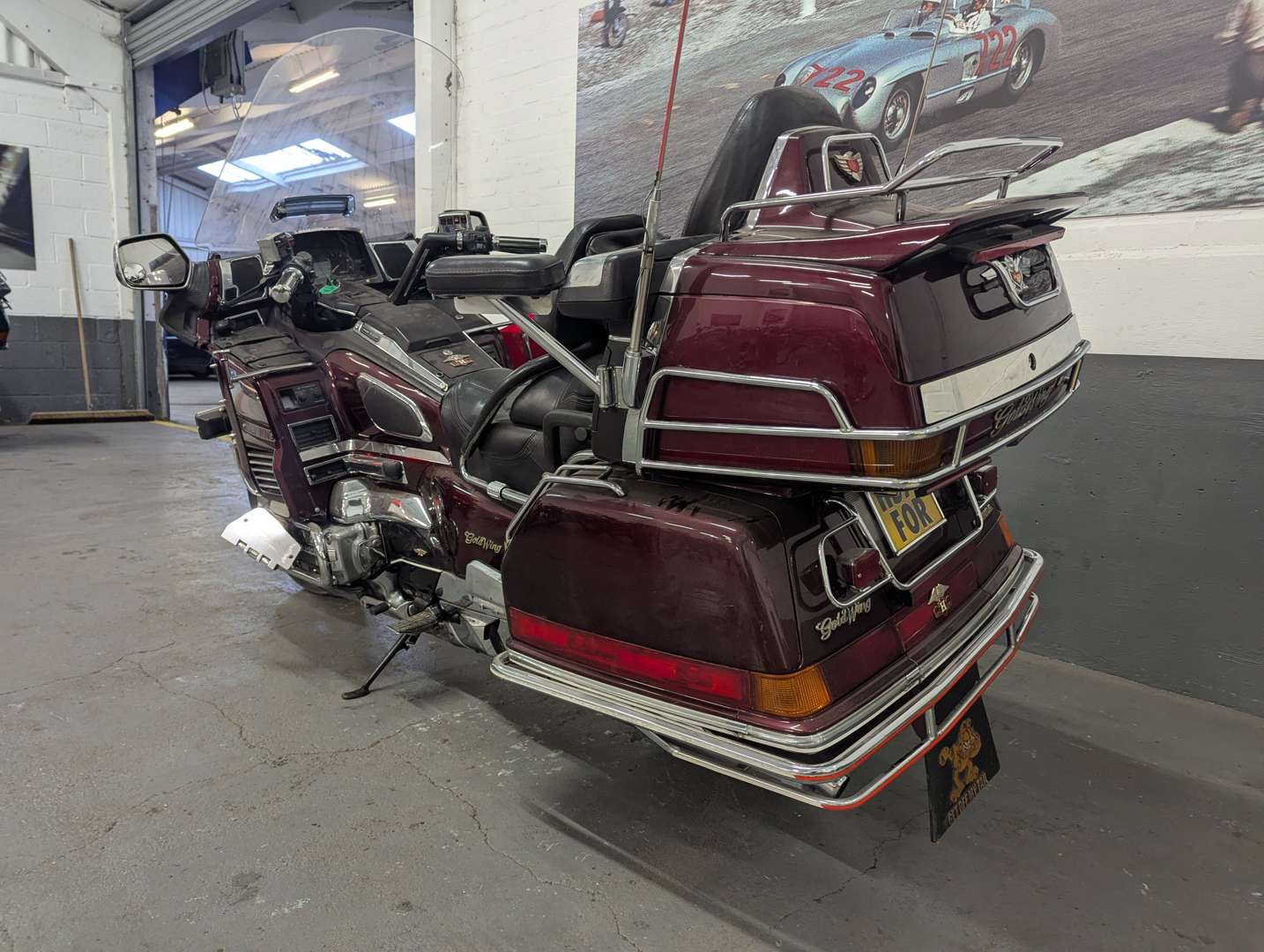 <p>1991 HONDA GOLDWING</p>