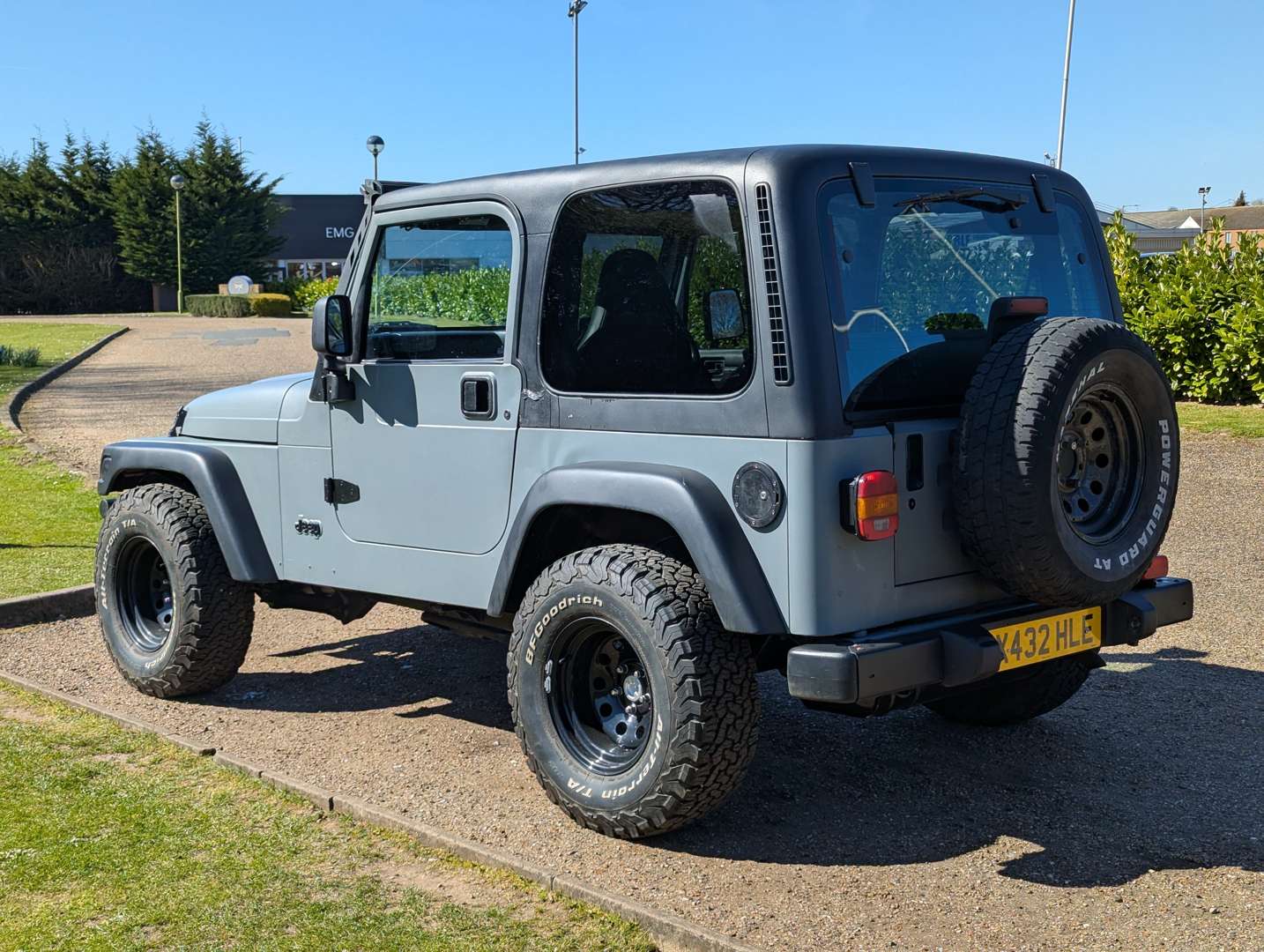 <p>2000 JEEP WRANGLER 2.5 SPORT</p>
