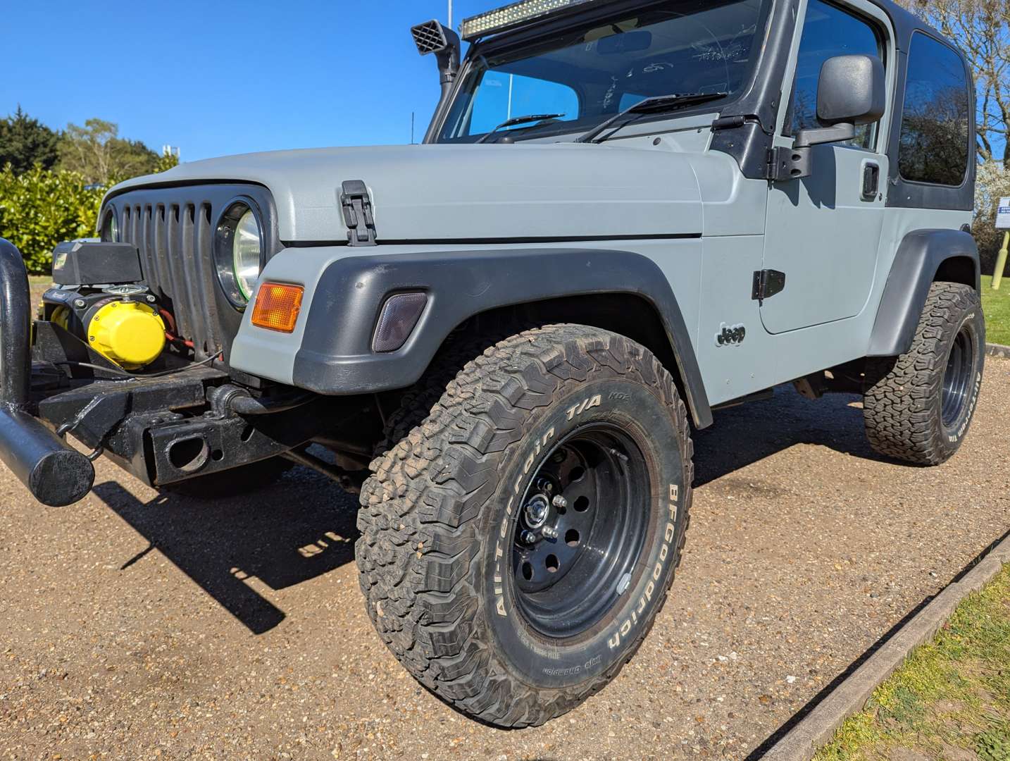 <p>2000 JEEP WRANGLER 2.5 SPORT</p>
