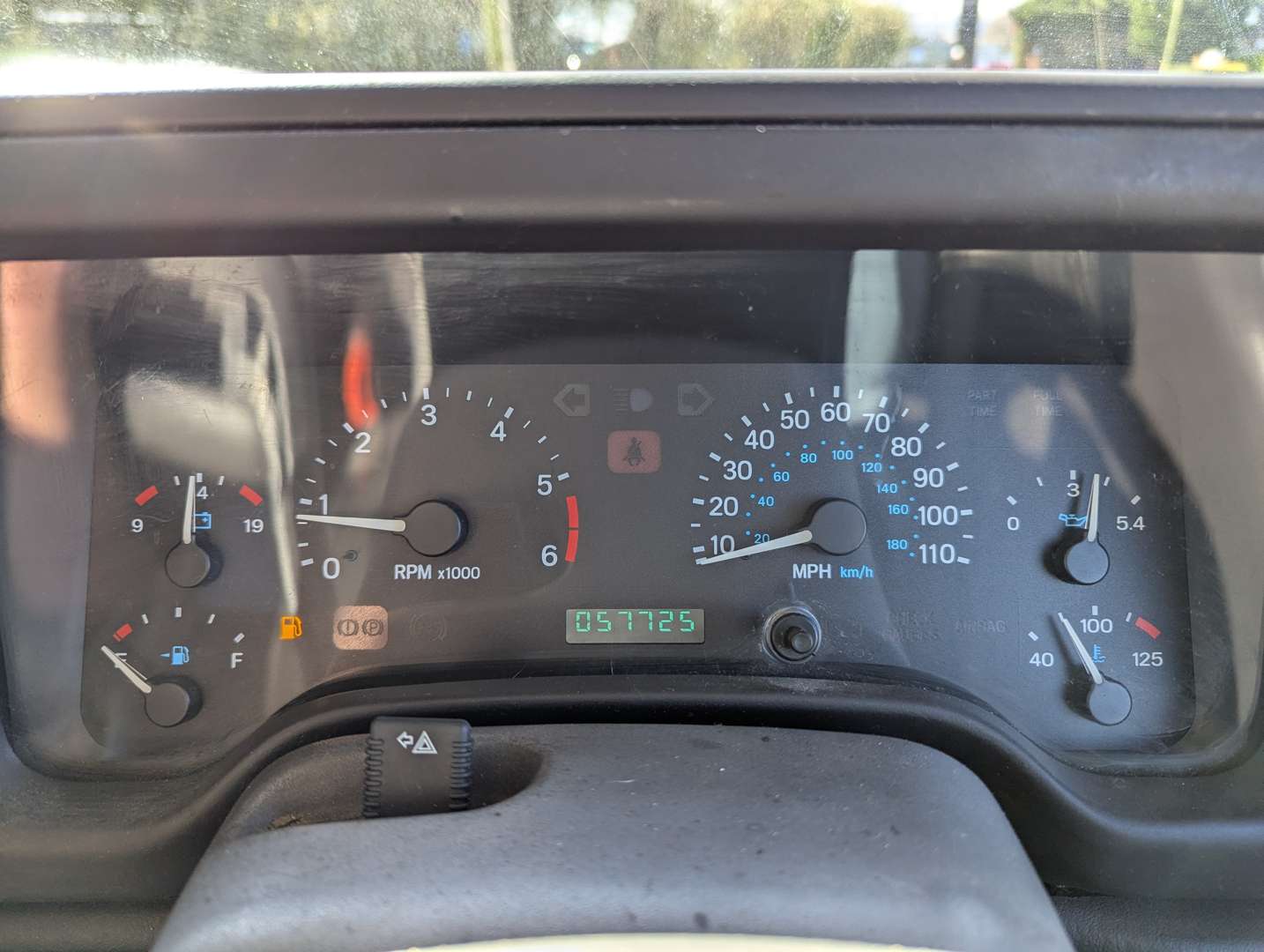 <p>2000 JEEP WRANGLER 2.5 SPORT</p>