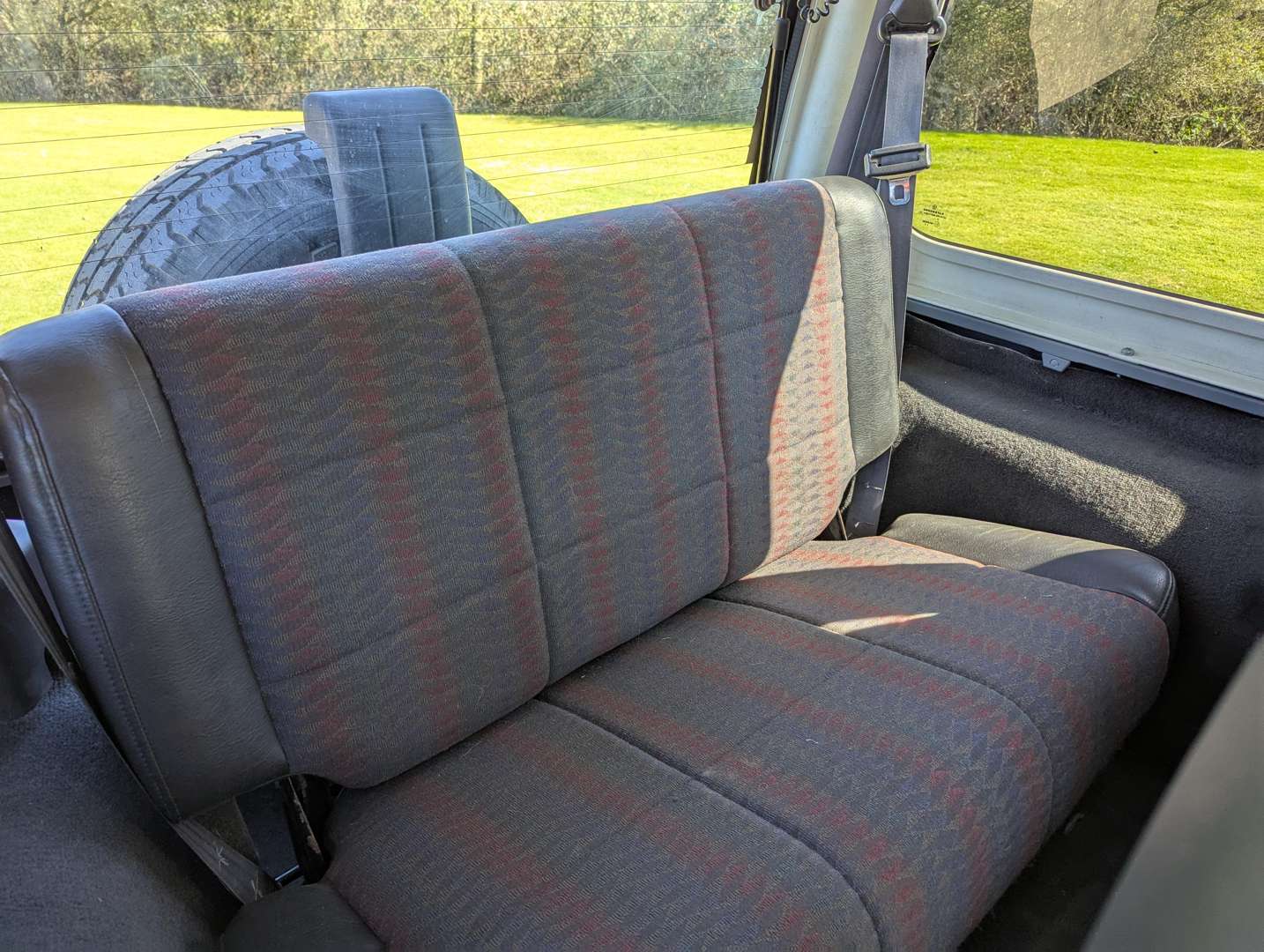 <p>2000 JEEP WRANGLER 2.5 SPORT</p>