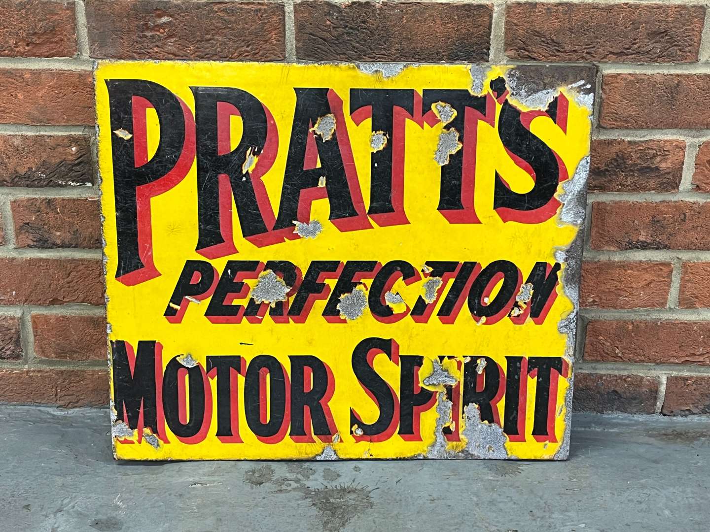 <p>Pratts Perfection Motor Spirit Enamel Flange Sign</p>