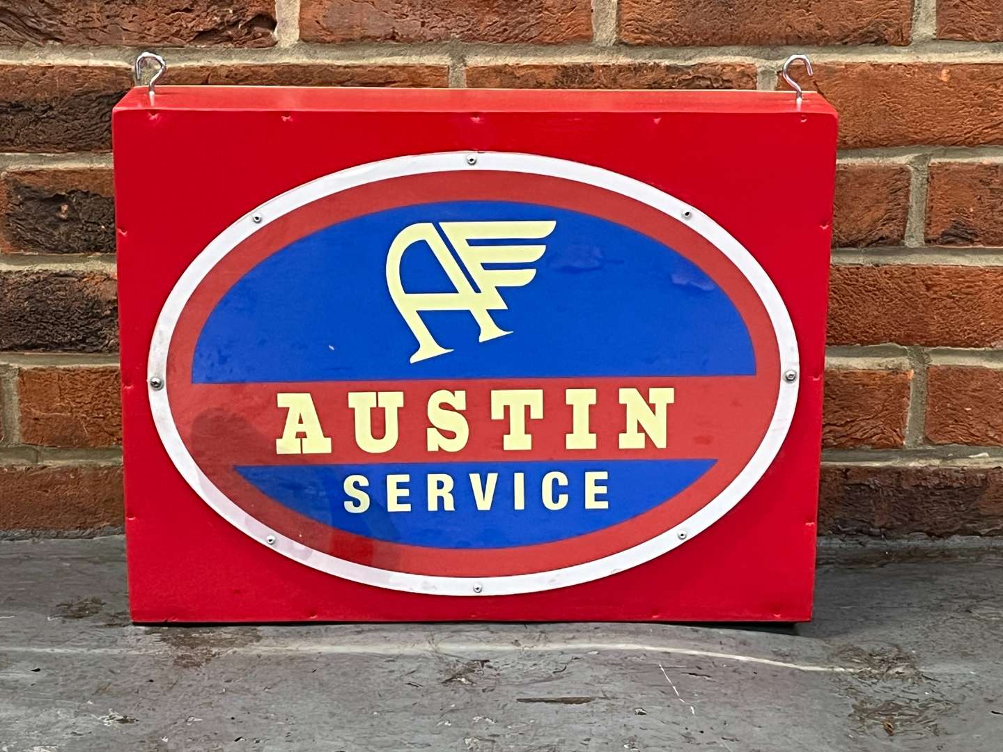 <p>Austin Service Illuminated Sign</p>