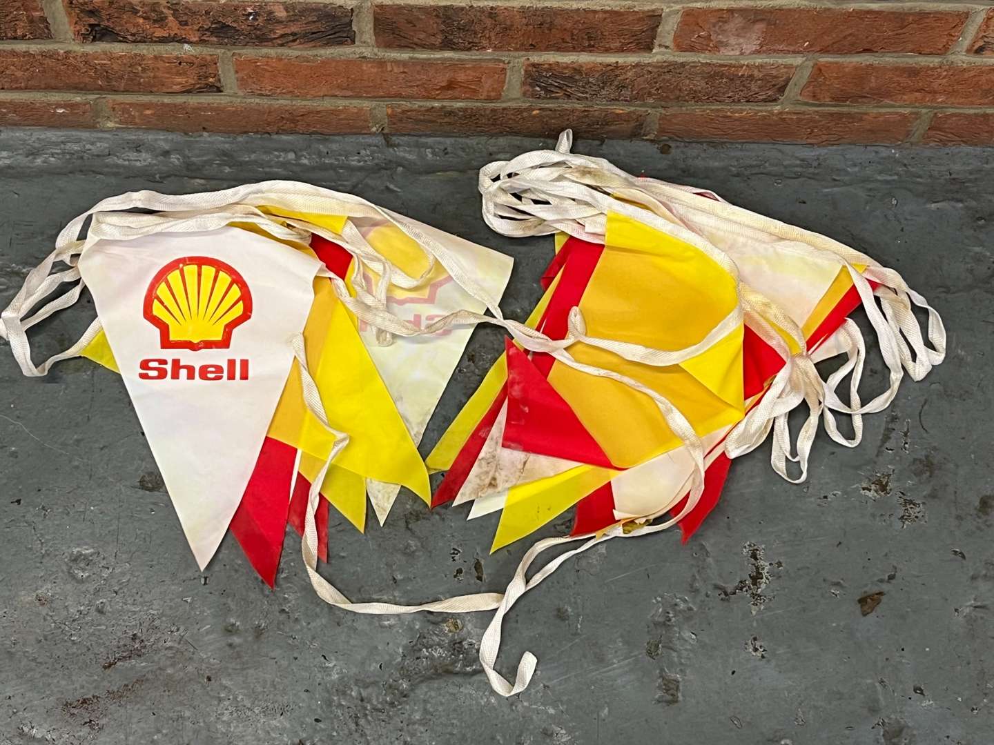 <p>Original Shell Showroom Bunting</p>