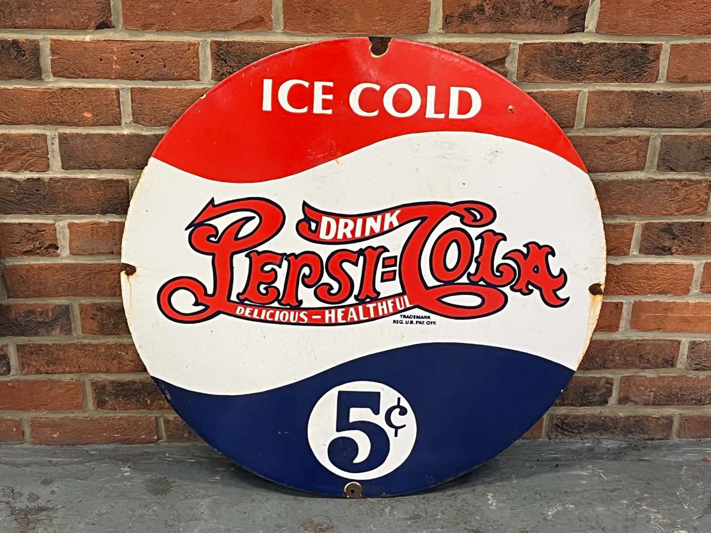 <p>Drink Pepsi-Cola Circular Enamel Sign</p>