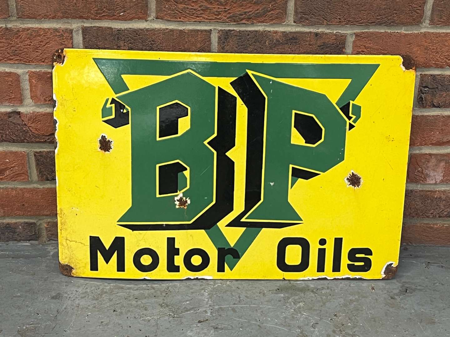 <p>BP Motor Oils Enamel Sign</p>