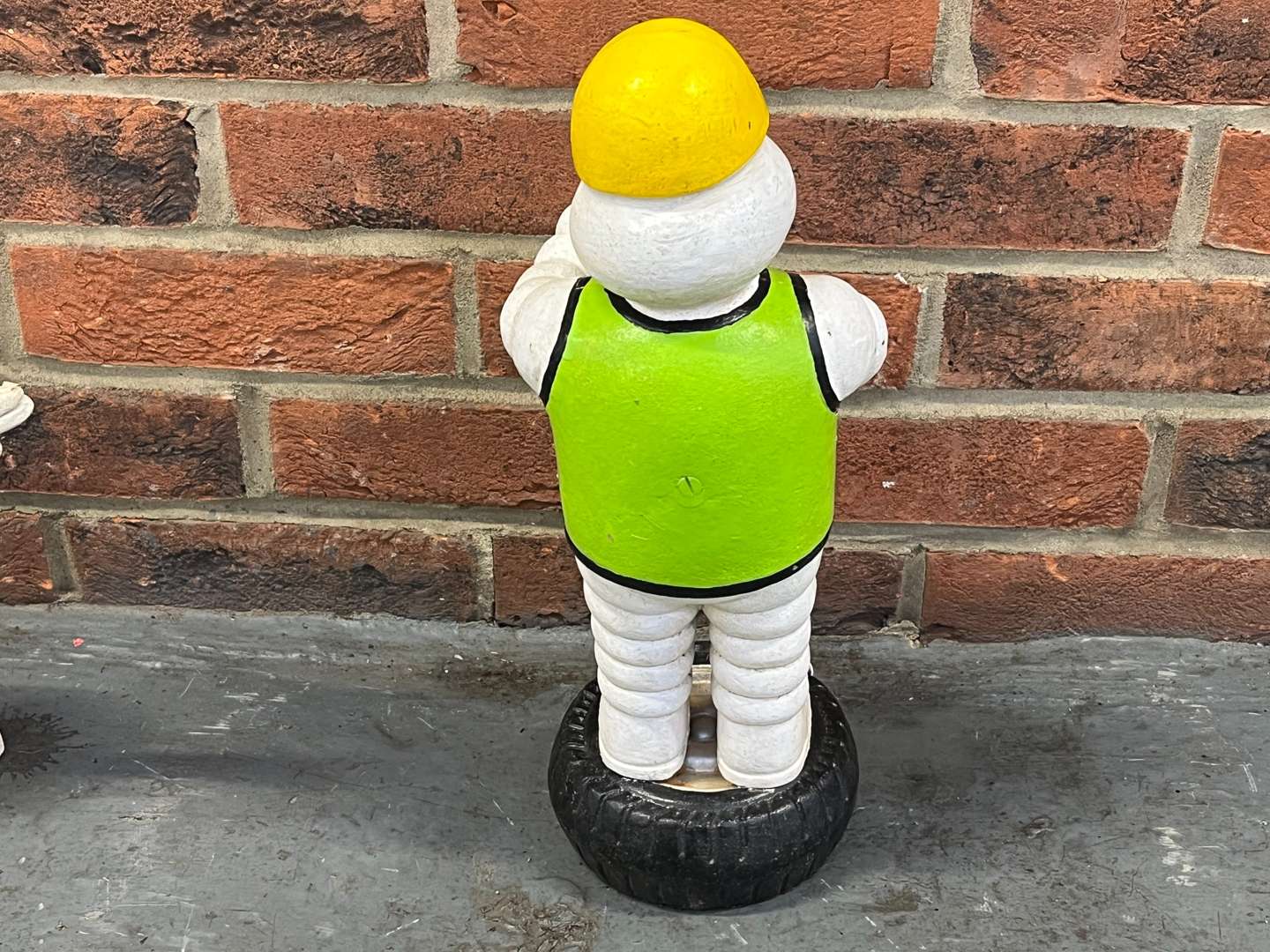 <p>Michelin Cast Iron Workman Figure</p>