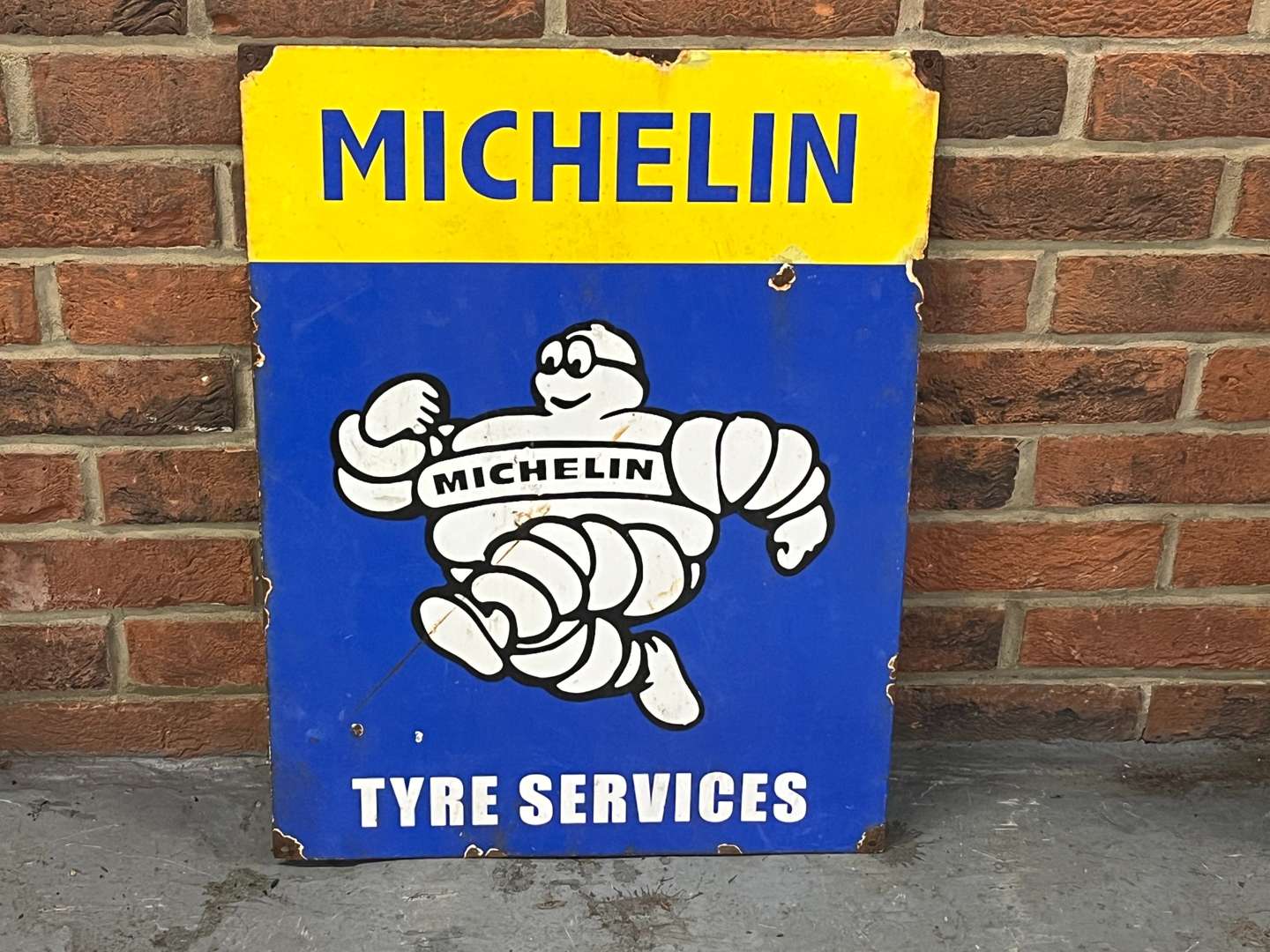 <p>Michelin Tyre Service Enamel Sign</p>