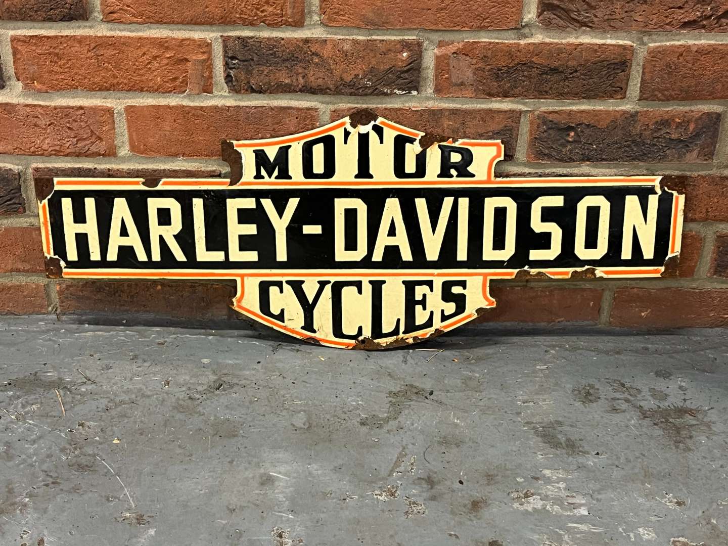 <p>Harley Davidson Motorcycles Emblem Sign&nbsp;</p>