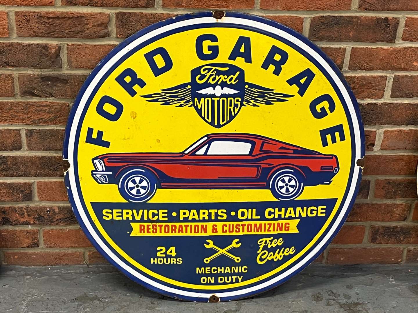 <p>Ford Garage Circular Enamel Sign</p>