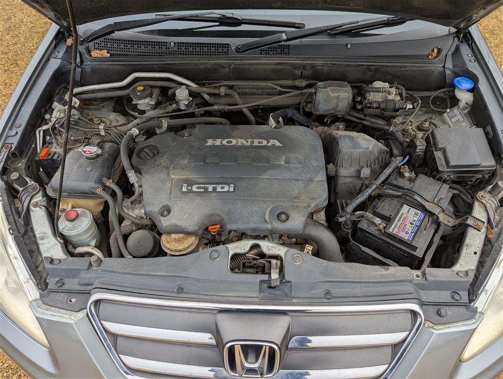 <p>2005 HONDA CR-V I-CTDI SPORT</p>