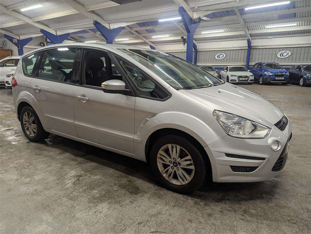 <p>2012 FORD S-MAX ZETEC **SOLD</p>
