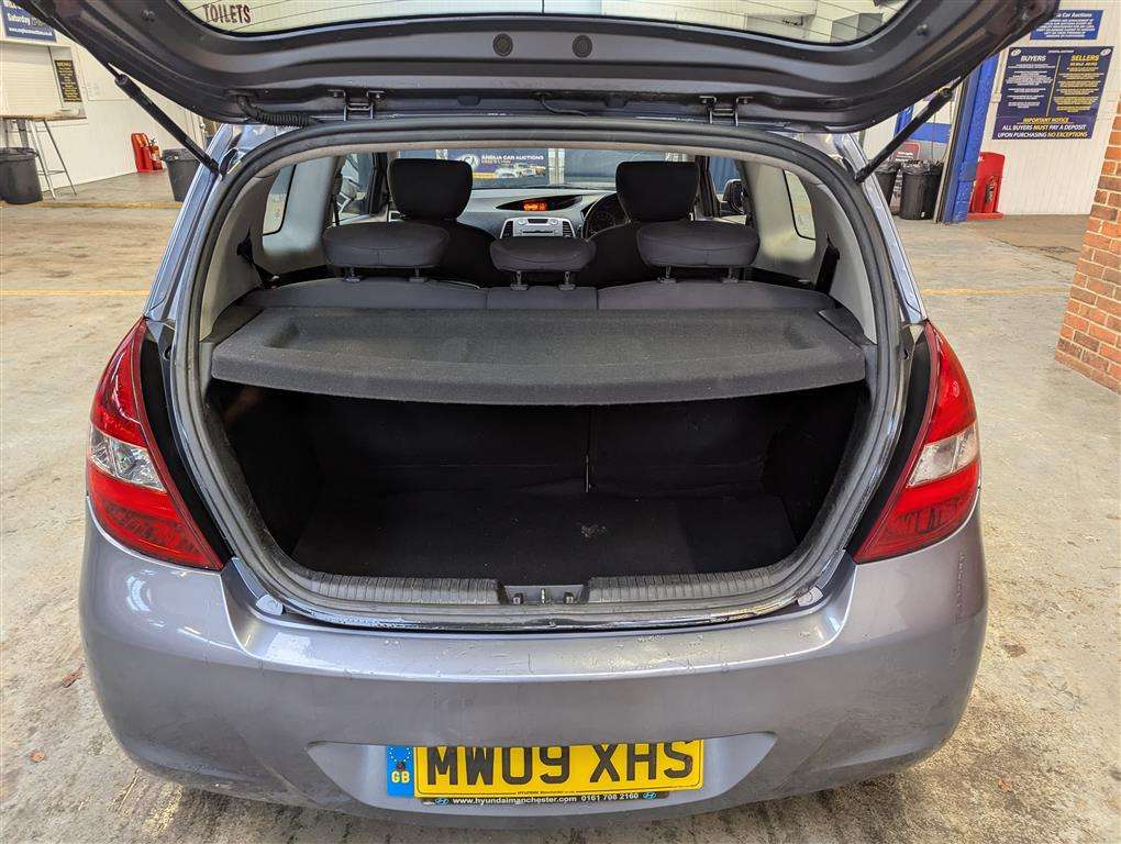 <p>2009 HYUNDAI I20 CLASSIC</p>