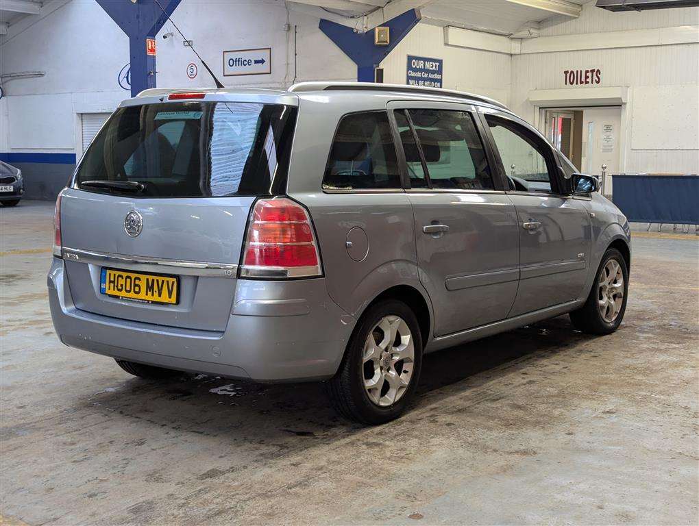 <p>2006 VAUXHALL ZAFIRA DESIGN</p>