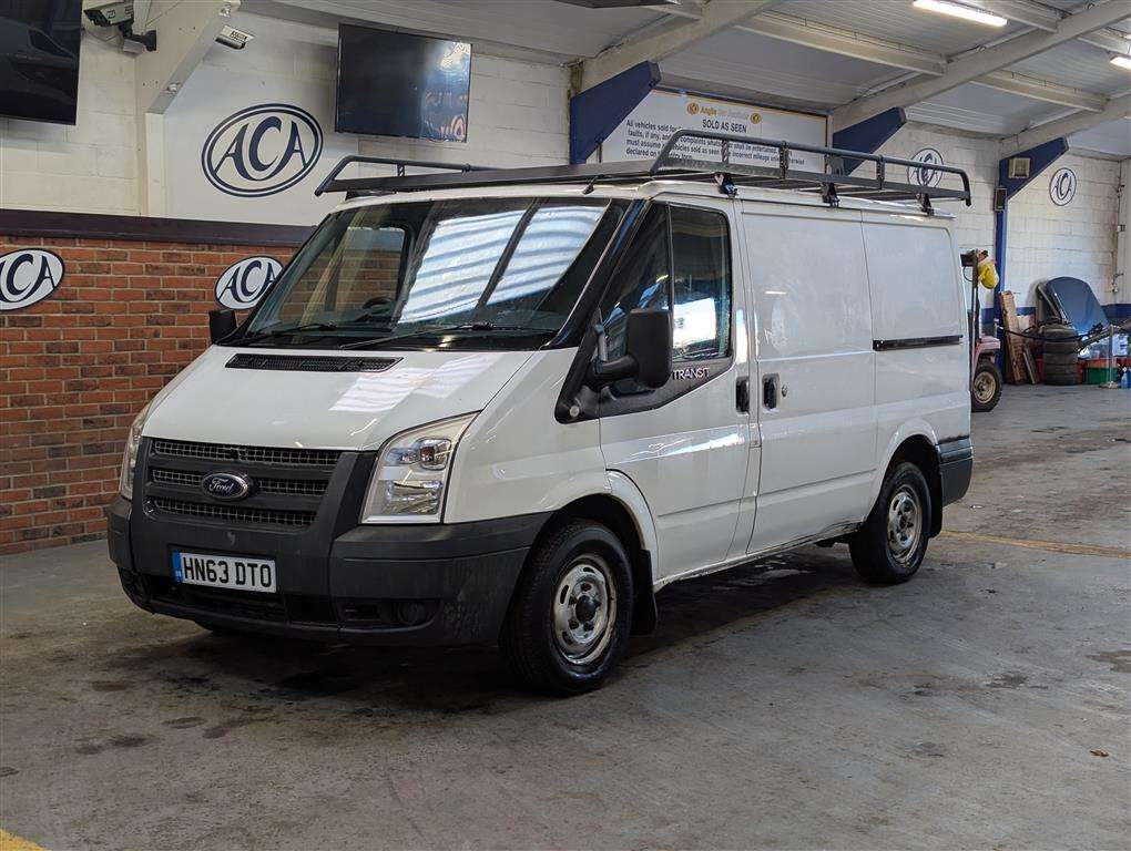 <p>2013 FORD TRANSIT 100 T280 FWD</p>