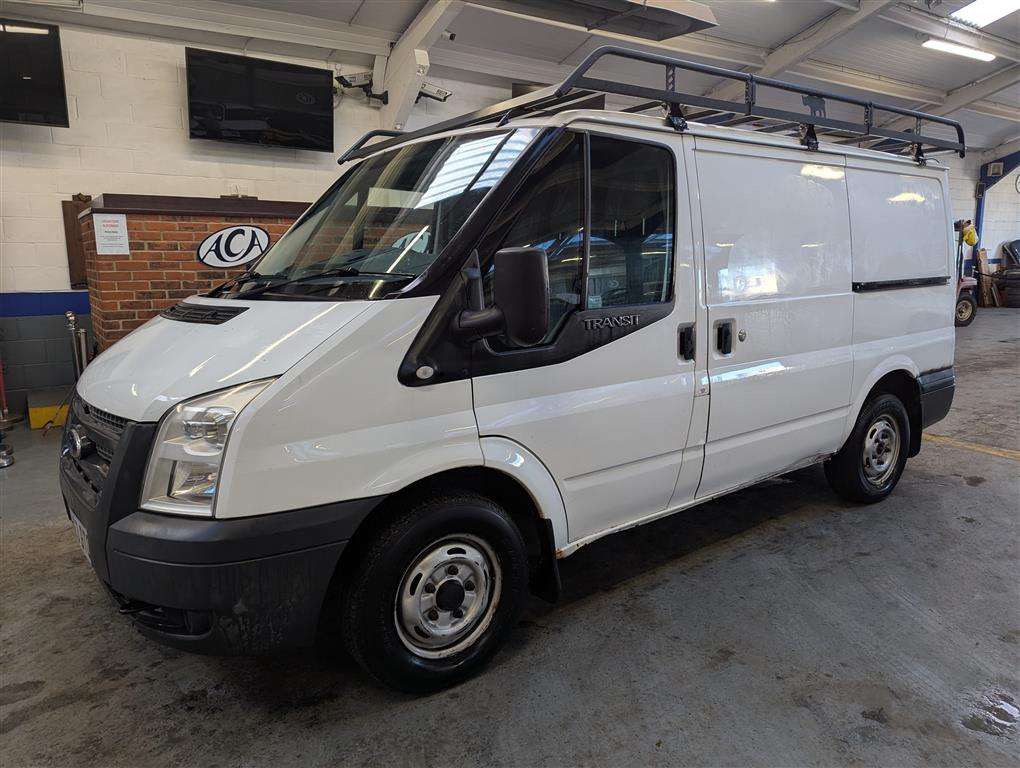 <p>2013 FORD TRANSIT 100 T280 FWD</p>