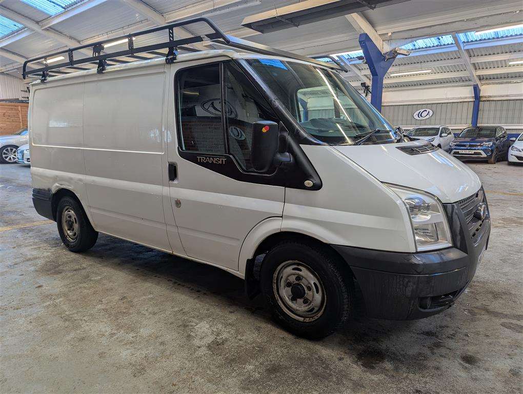 <p>2013 FORD TRANSIT 100 T280 FWD</p>