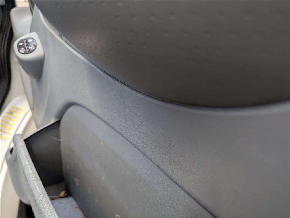 <p>2013 FORD TRANSIT 100 T280 FWD</p>