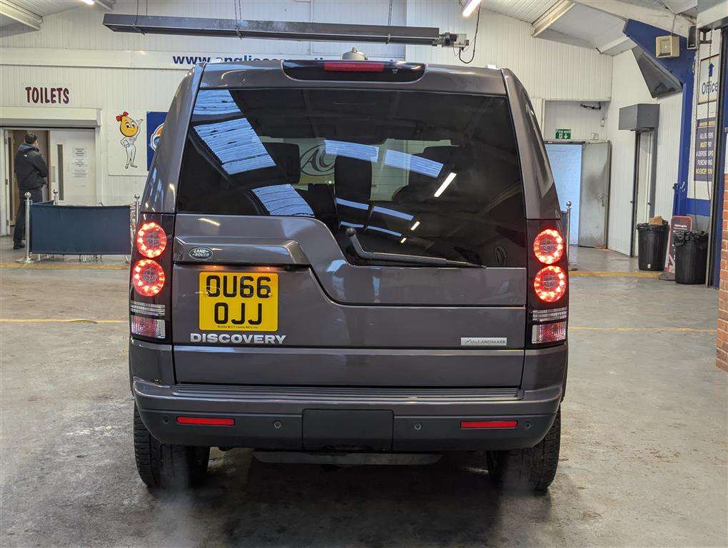 <p>2016 LAND ROVER DISCOVERY **SOLD</p>
