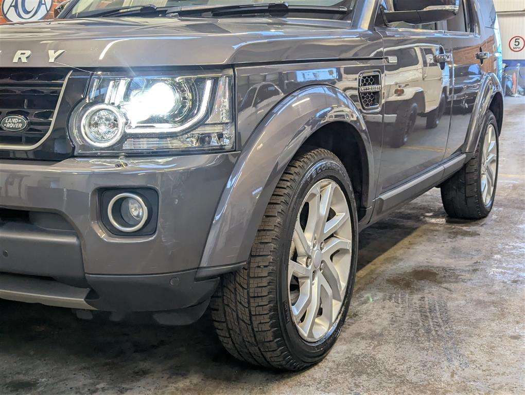 <p>2016 LAND ROVER DISCOVERY **SOLD</p>