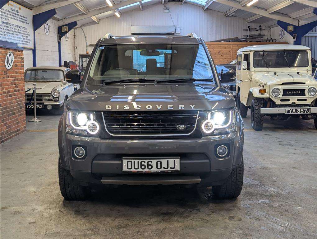 <p>2016 LAND ROVER DISCOVERY **SOLD</p>