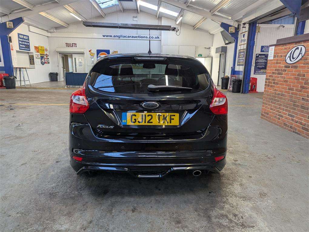 <p>2012 FORD FOCUS ZETEC S TDCI AUTO</p>