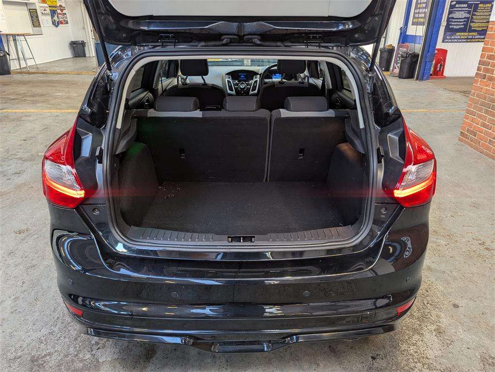 <p>2012 FORD FOCUS ZETEC S TDCI AUTO</p>