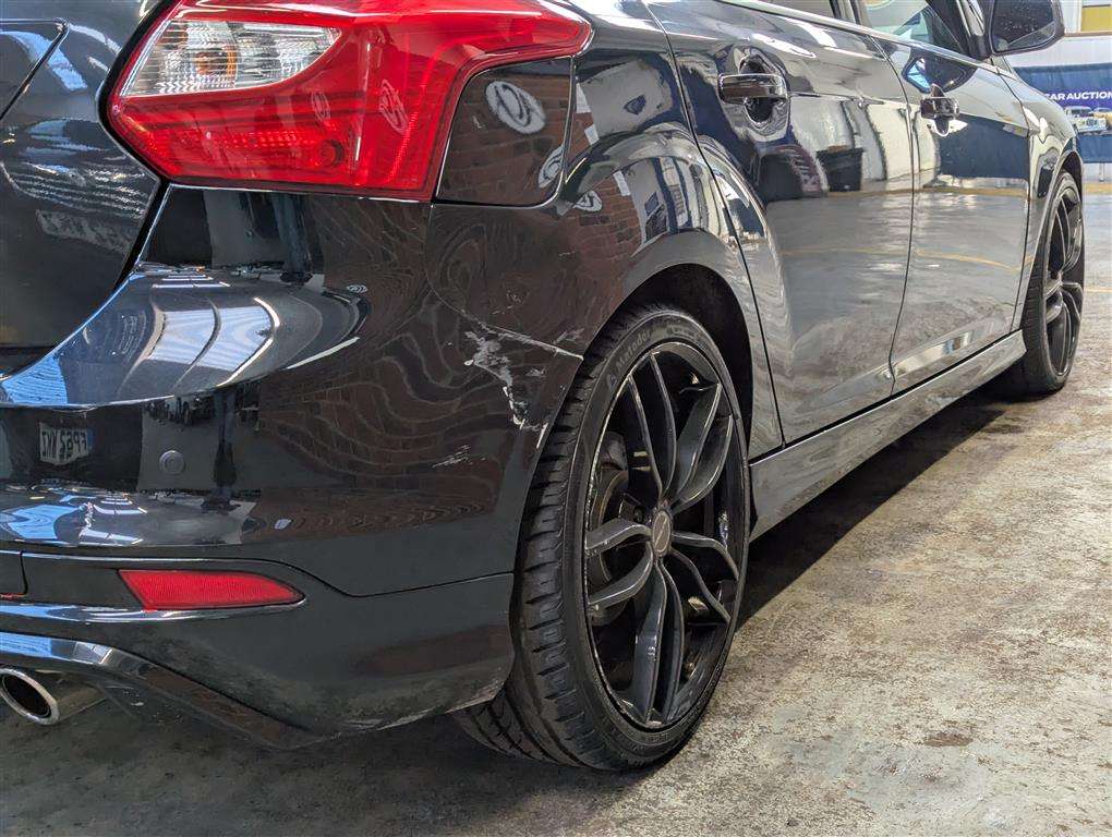 <p>2012 FORD FOCUS ZETEC S TDCI AUTO</p>