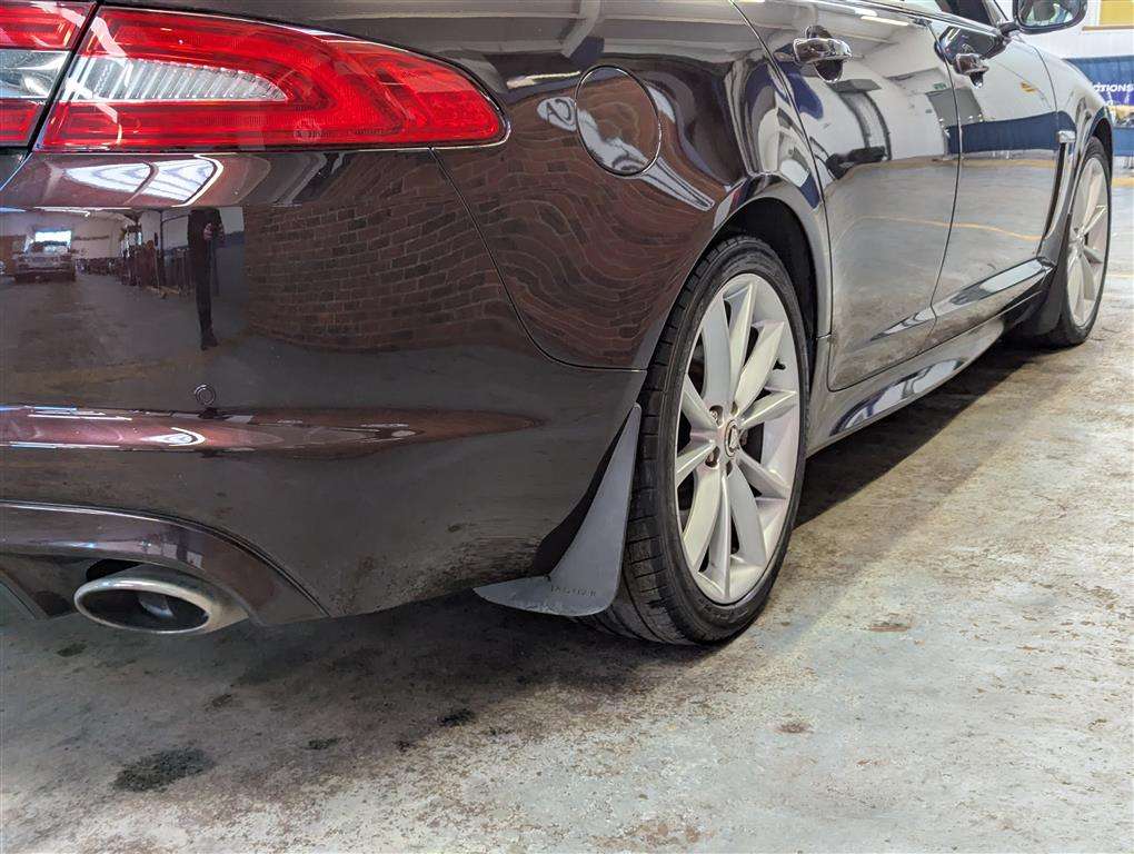 <p>2013 JAGUAR XF PORTFOLIO V6 AUTO</p>