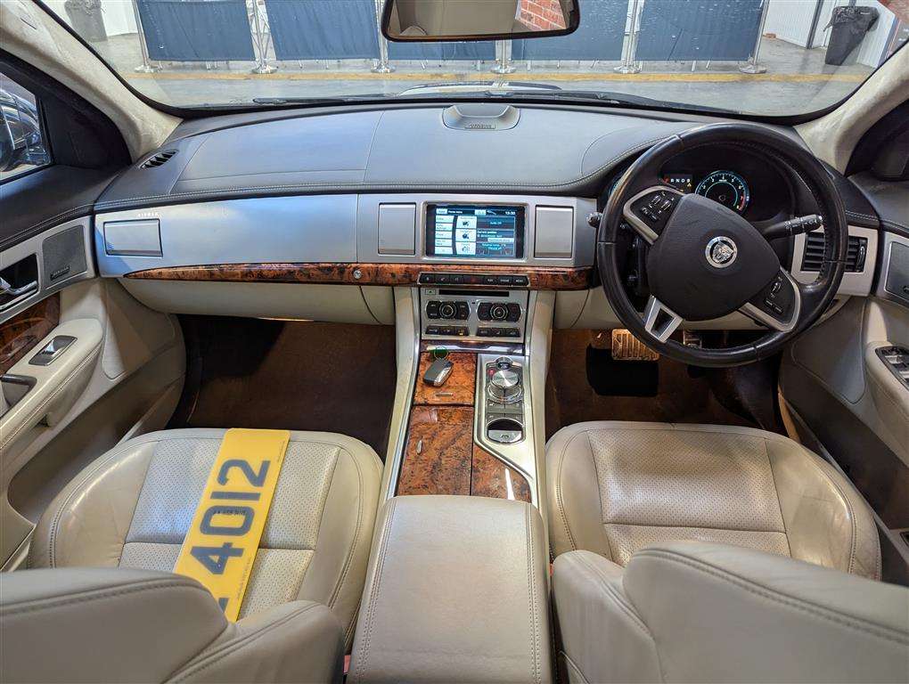 <p>2013 JAGUAR XF PORTFOLIO V6 AUTO</p>