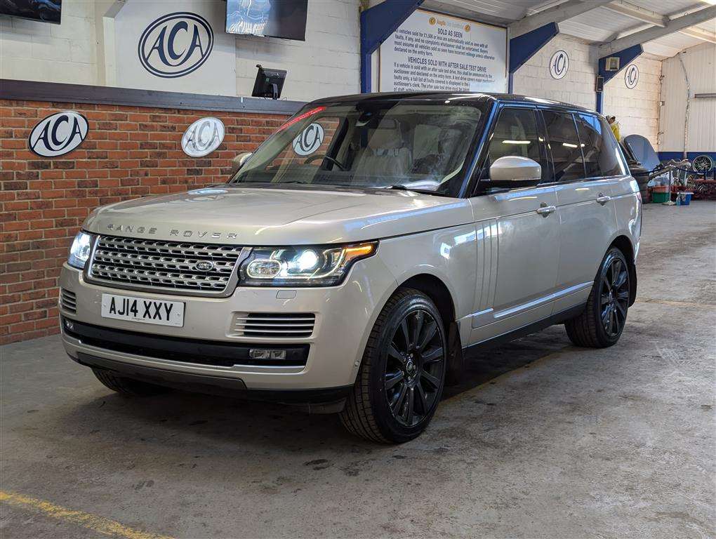 <p>2014 LAND ROVER RANGE ROVER VOGUE SDV8 AUTO</p>
