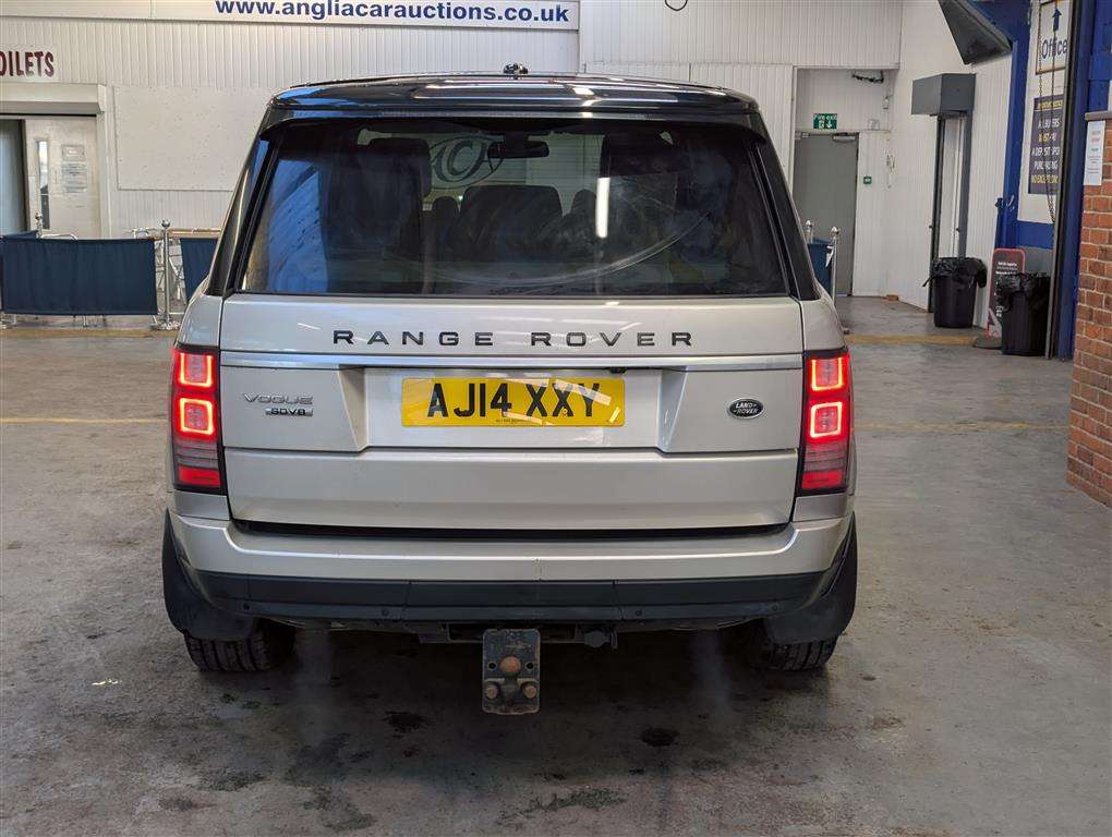 <p>2014 LAND ROVER RANGE ROVER VOGUE SDV8 AUTO</p>