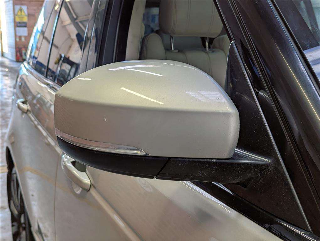 <p>2014 LAND ROVER RANGE ROVER VOGUE SDV8 AUTO</p>