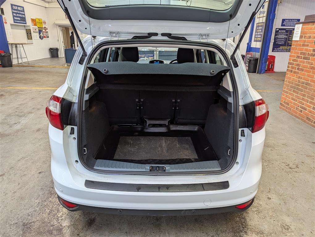 <p>2014 FORD C-MAX TITANIUM **SOLD</p>